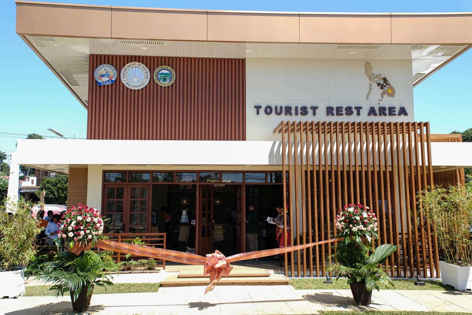 DOT Builds First Tourist Rest Area In Sulu